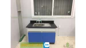 Bàn thí nghiệm có bồn rửa