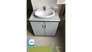 Bàn thí nghiệm có bồn rửa