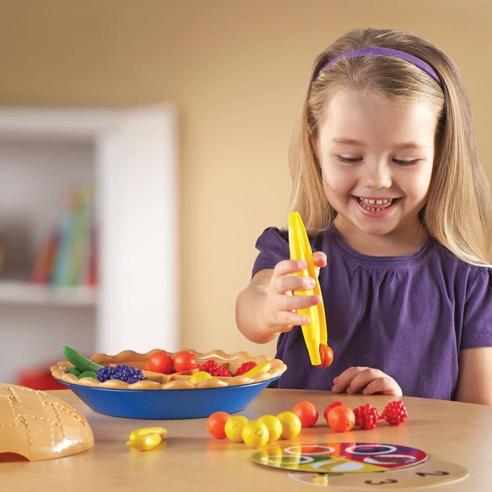 Phương pháp Montessori và những điều ba mẹ cần biết