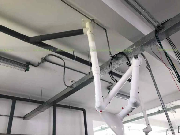 Thi công hệ thống hút khí độc phòng thí nghiệm