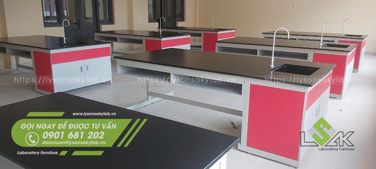 Thi công nội thất phòng thí nghiệm Trường Ngô Thời Nhiệm