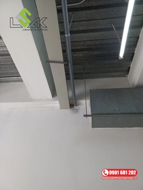 Thi công lắp đặt hệ thống cấp thoát nước cho phòng thí nghiệm
