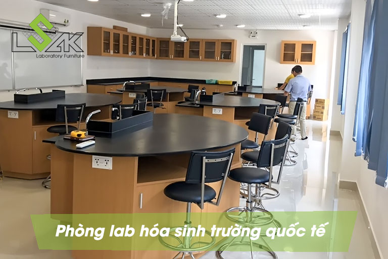 Phòng lab hóa sinh trường quốc tế