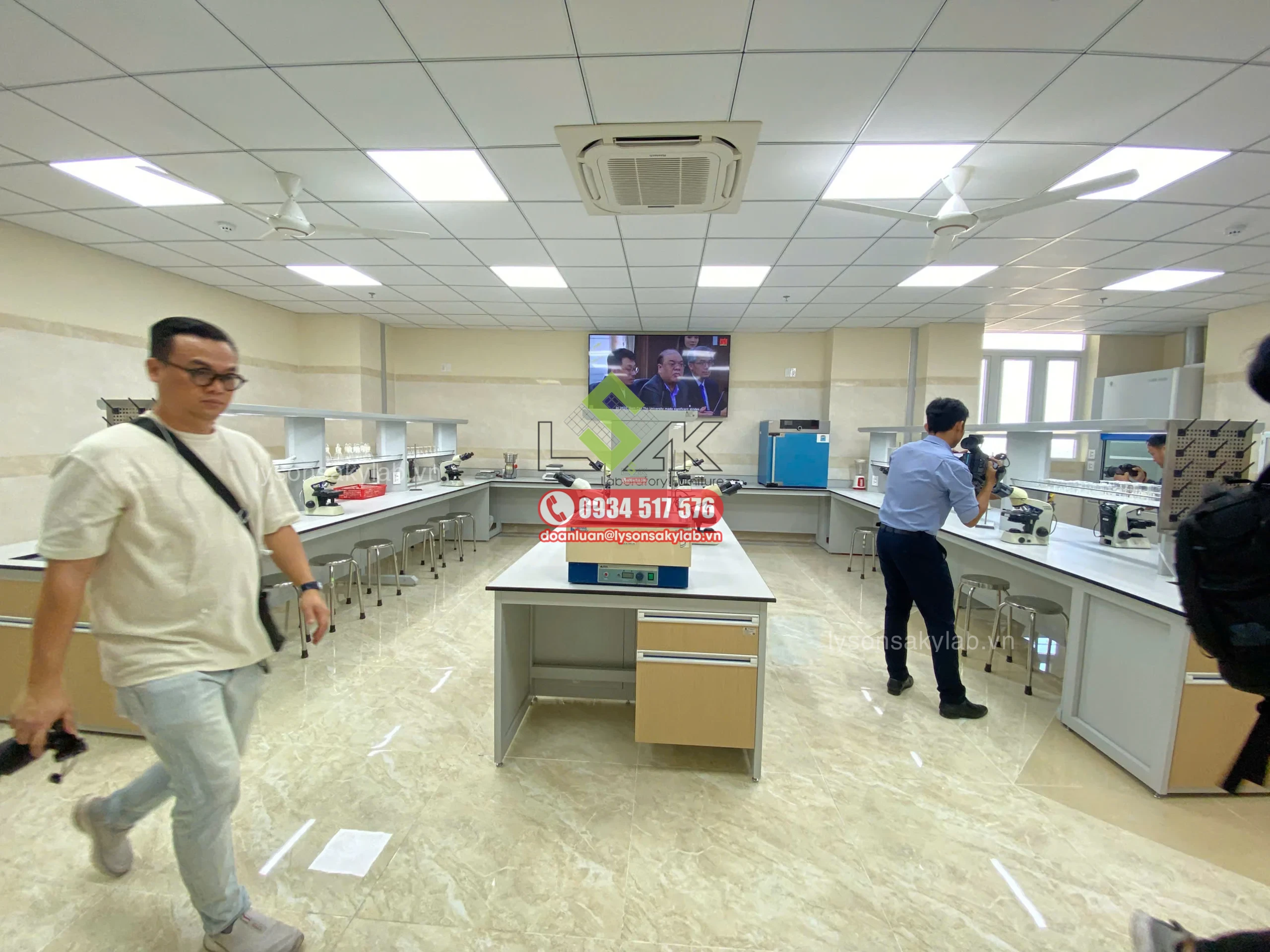 Thi công phòng thí nghiệm Viện nghiên cứu sức khỏe DNC — Trường học, Xét nghiệm