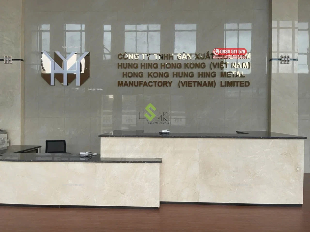 Thi công lắp đặt nội thất phòng thí nghiệm văn phòng Công ty Phụ kiện Túi xách Hung Hing Hồng Kông — Ngũ kim, Phụ kiện, Túi xách