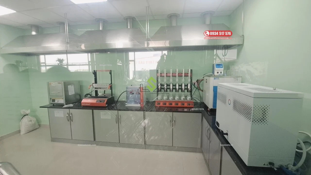 Lắp đặt hệ thống hút mùi phòng thí nghiệm thủy sản GrowMax — Thủy sản