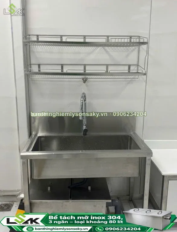 Bể tách mỡ inox 304, 3 ngăn – loại khoảng 80 lít thi công thực tế