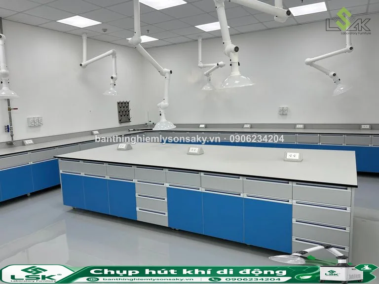 Chụp hút khí di động - 1