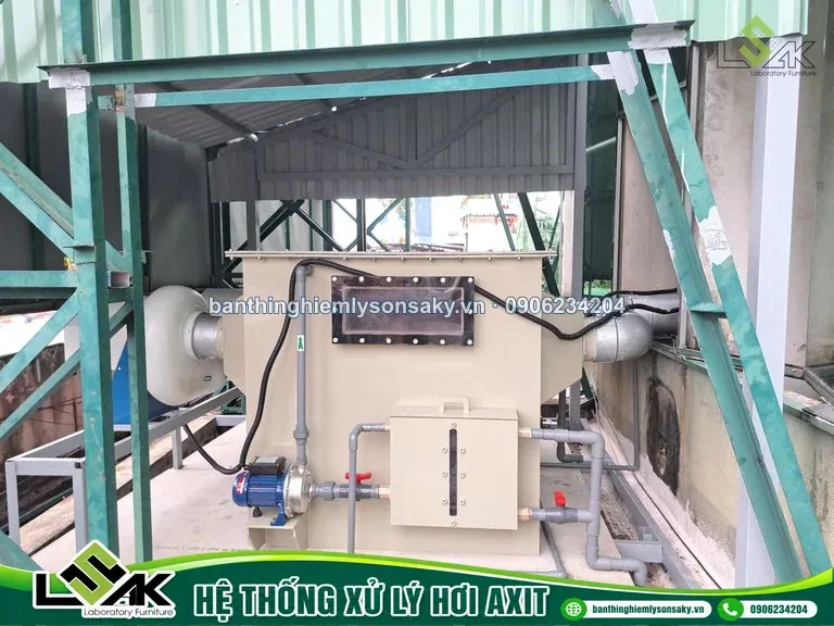 Hệ thống xử lý hơi axit thi công thực tế