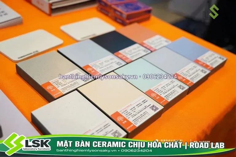 Mặt bàn Ceramic chịu hóa chất | Road Lab thi công thực tế
